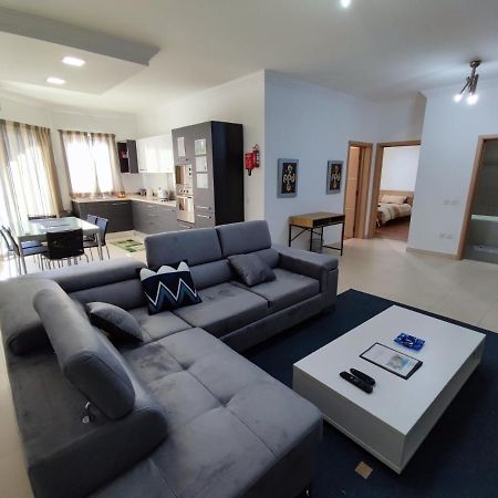 4Th Floor Apartment In Tigne Sliema Luaran gambar