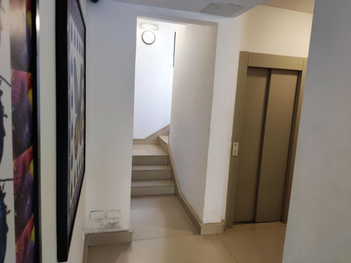 4Th Floor Apartment In Tigne Sliema Luaran gambar